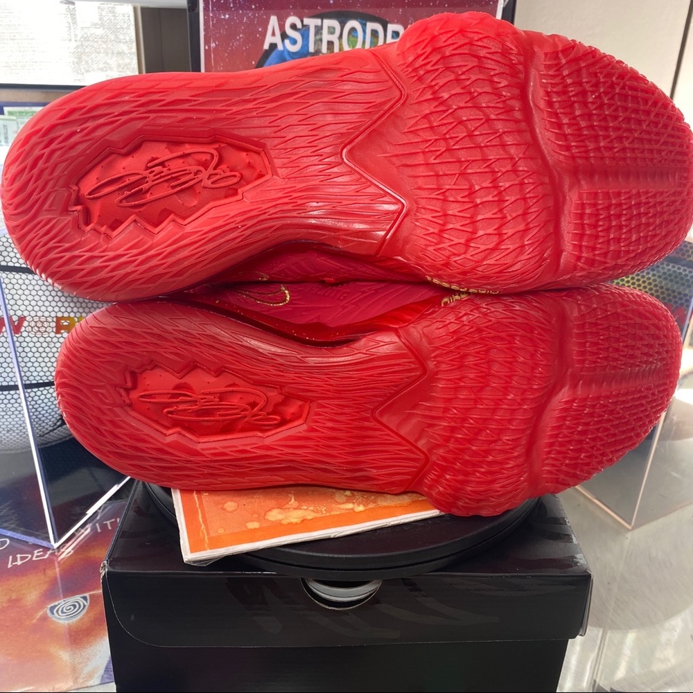 🆕 Nike Titan x LeBron 17 Low Red 'Agimat' - M13 - Picture 5 of 10